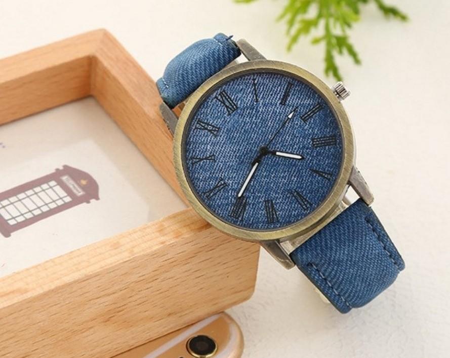 Stylish Women Watch Women S Fashion Watches On Carousell