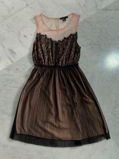 Sweet pink & black lace dress (s)