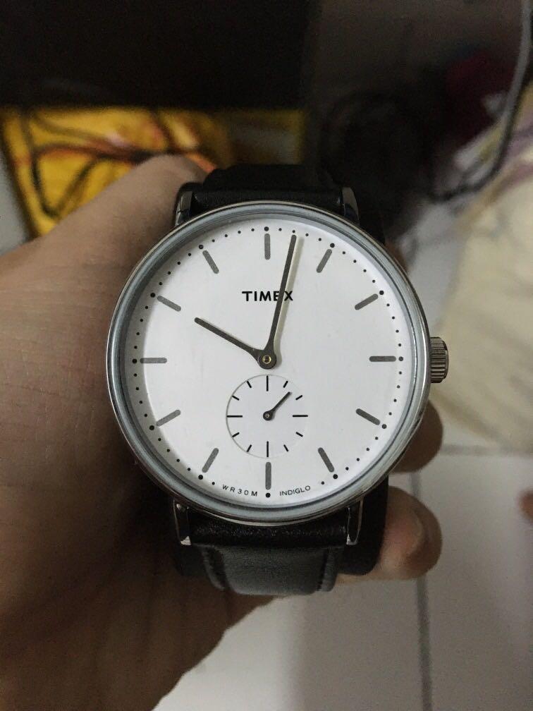 timex tw2r38000
