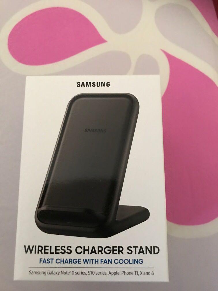 Wireless Fast Charger406069440246589440