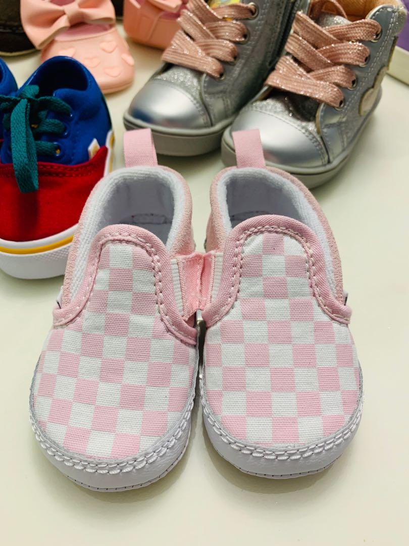 infant vans 3c