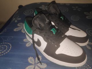 (Category: ) located in . Submitted by Puffa_Bong (Listing ID 1030057691, Image 1). Description: .