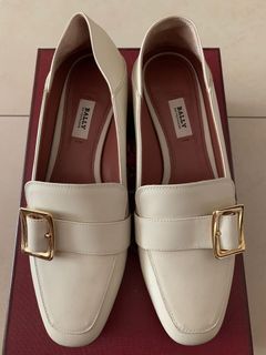 (Category: ) located in . Submitted by luxe.global (Listing ID 1029924536, Image 1). Description: .