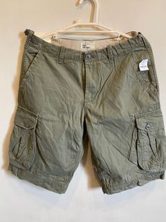 (Category: ) located in . Submitted by whatwewore (Listing ID 1029918786, Image 1). Description: .
