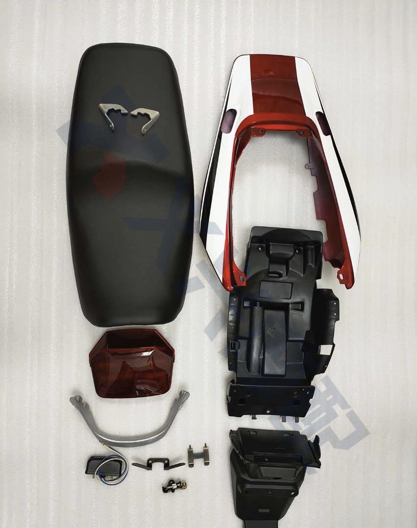 cb400 tail tidy