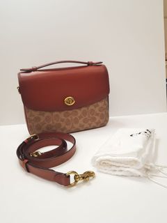 (Kategori: ) berada di . Dikirim oleh belanjaannya_makmak (ID iklan 1030011393, Gambar 1). Deskripsi: .