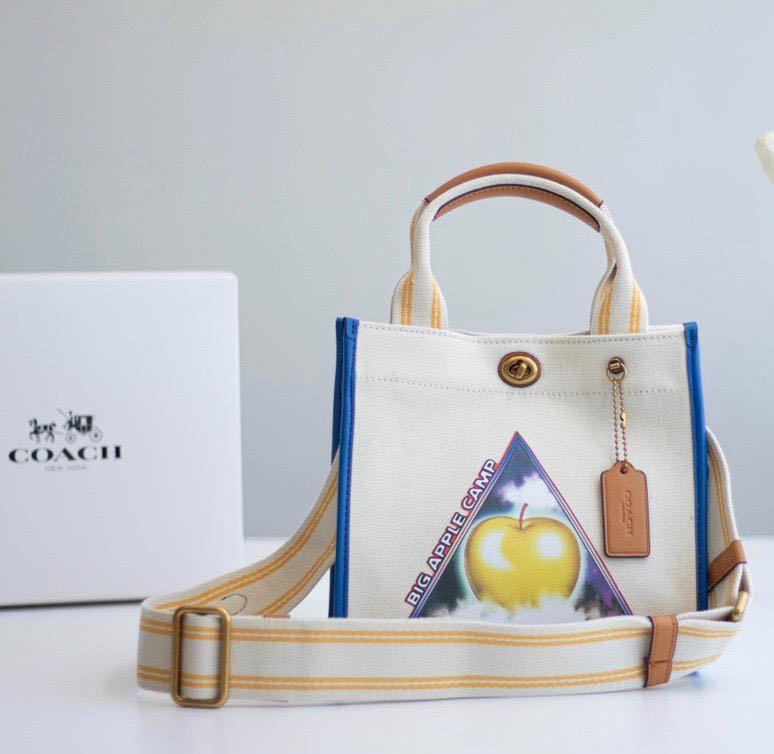 Coach big apple new arrivals tote