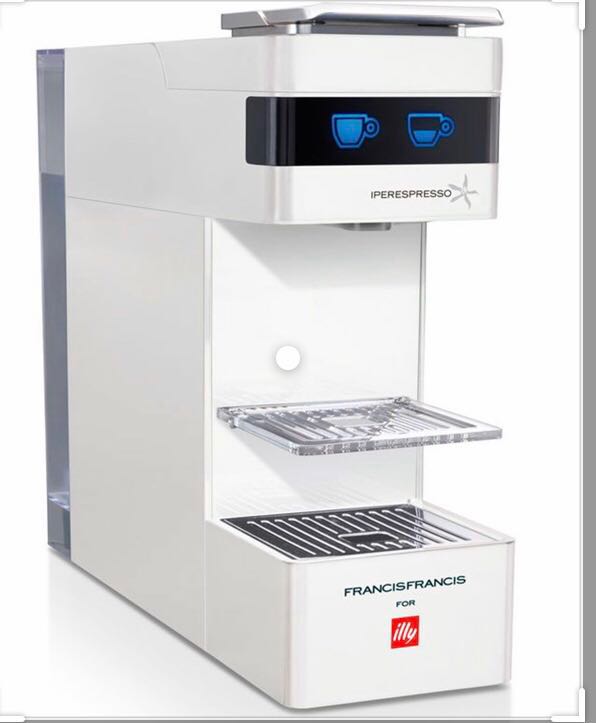 Illy Espresso Coffee machine, TV & Home Appliances, Kitchen Appliances