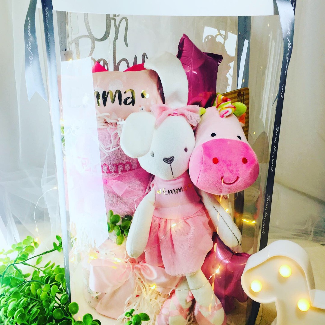 customised baby hamper