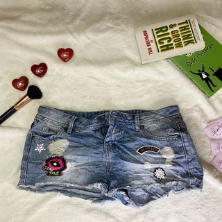 dute denim shorts