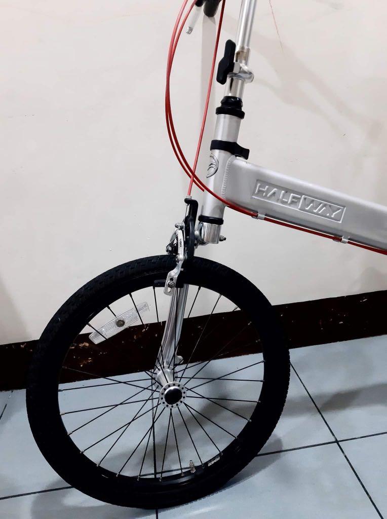 Giant Halfway folding bike 20, Sports Equipment, Bicycles & Parts