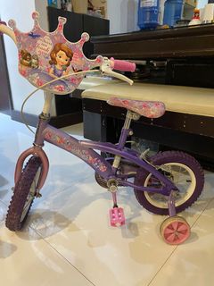 (Category: ) located in . Submitted by franny331 (Listing ID 1030089817, Image 1). Description: .