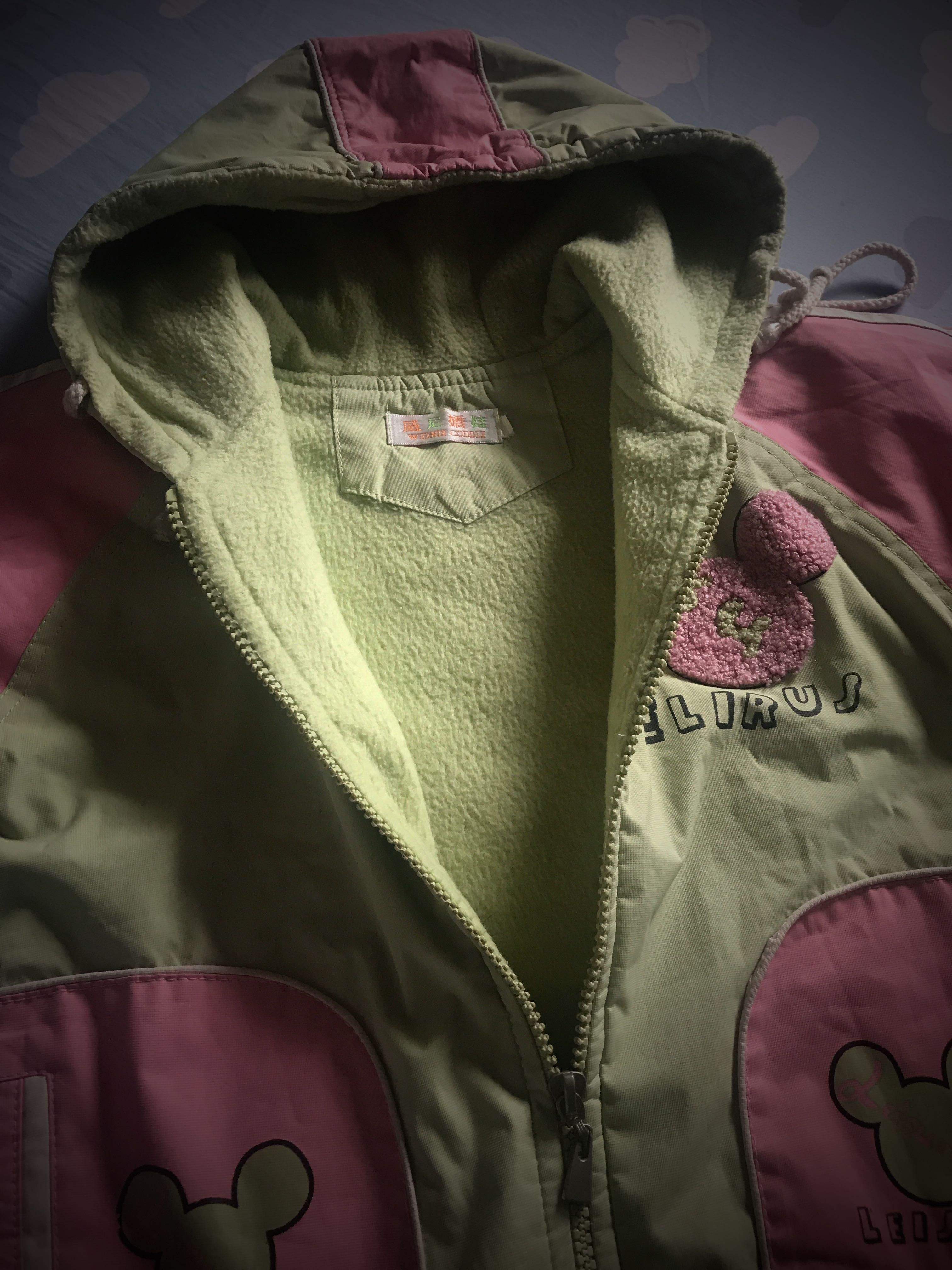 Girls’ Toddler Rain Jacket (Category: Babies & Kids Fashion) located in Quezon City. Submitted by igraine_21 (Listing ID 1029891835, Image 3). Description: •EUC •Preloved but well loved. (PLS MANAGE YOUR EXPECTATIONS) •Bought in HK. •Worn only 3x (mostly nakatago lang) DETAILS: •Elastic cuffs. •Thick waterproof fabric. Dimensions (when laid flat): CHEST- 15” LENGTH- 15.5” •RFS: Decluttering. Outgrown by my youngest girl. .
