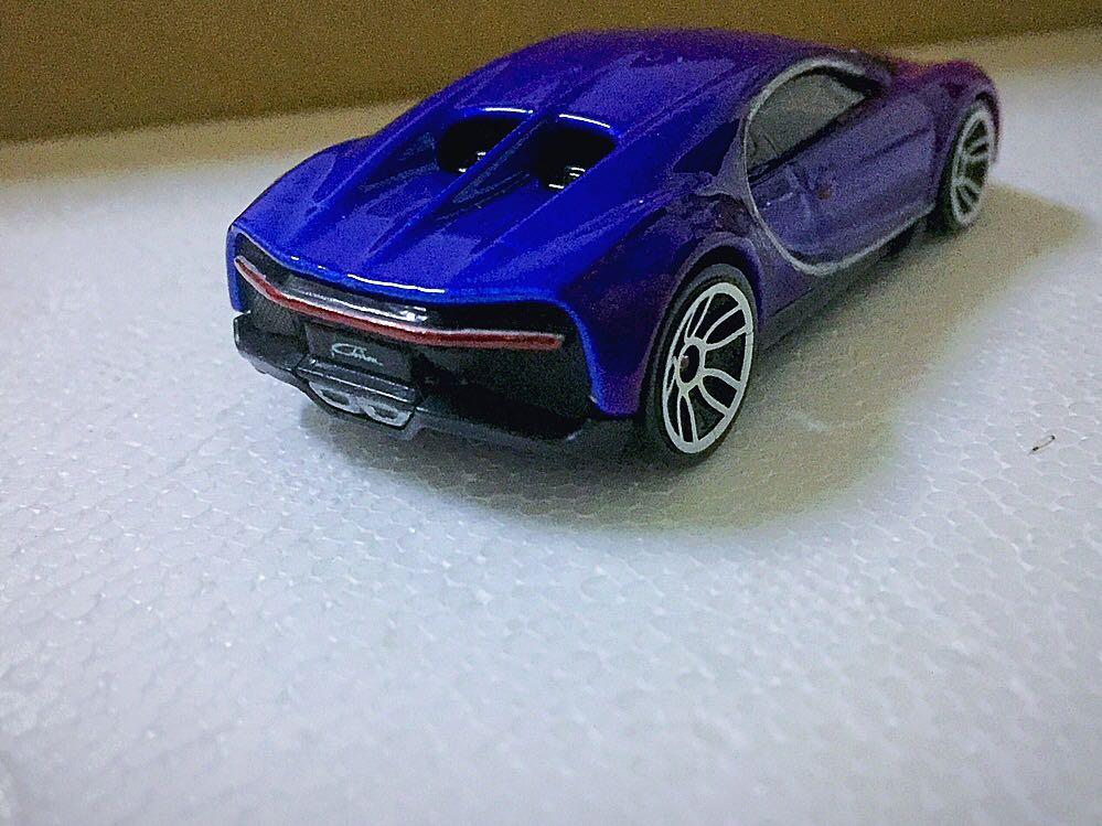 Hotwheels bugatti chiron 2019 clearance