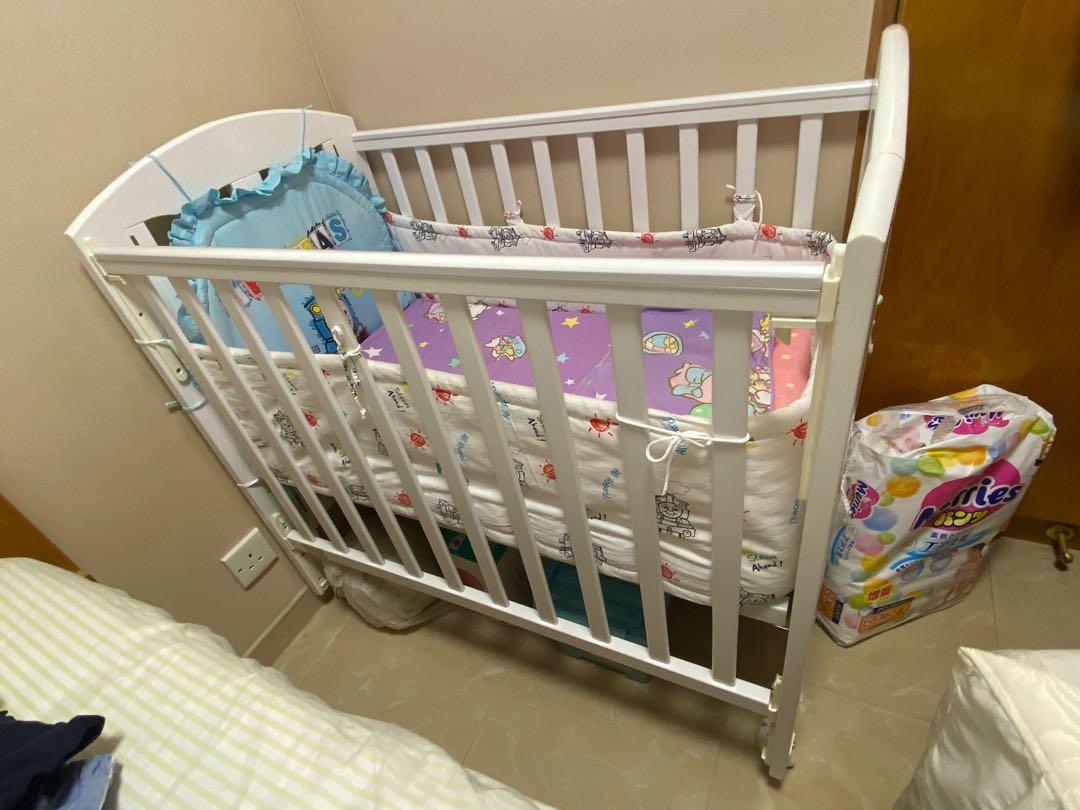 Minimoto 可摺bb床, 兒童＆孕婦用品, 其他 Carousell