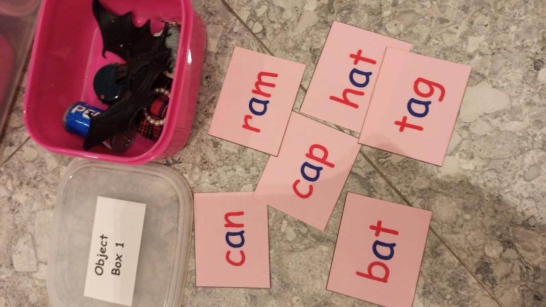 Montessori Phonics Reading Kit (Pink Scheme), Everything Else on Carousell