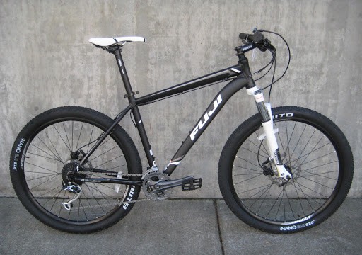 mountain bike fuji nevada