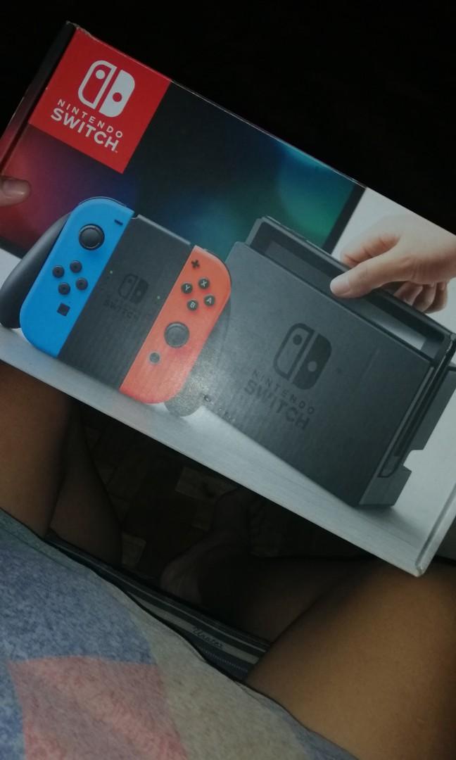 Nintendo Switch v1 Complete Set (Category: Nintendo) located in Villasis. Submitted by zeeeero15 (Listing ID 1030012249, Image 1). Description: Complete Set Rush!!!!! Open for swap just offer No Issue Just minor scatch in the back.