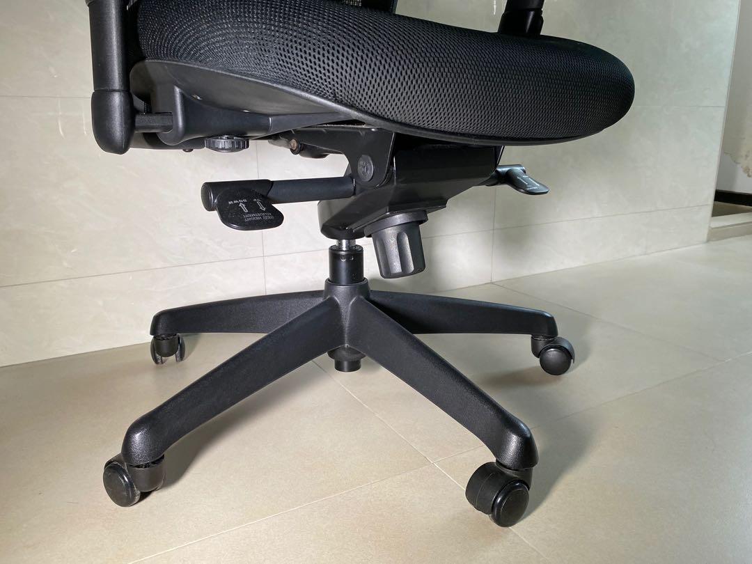 Office Chair, Furniture & Home Living, Furniture, Chairs on Carousell