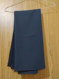 Pasmina diamond warna charcoal abu-abu