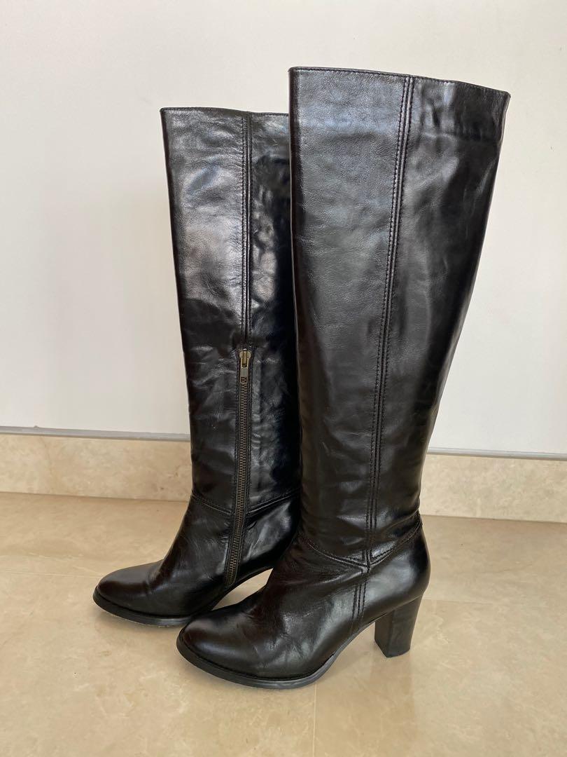 knee black leather boots
