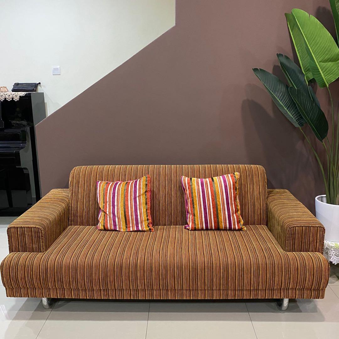 Sofa set murah, Furniture & Home Living, Furniture, Sofas on Carousell