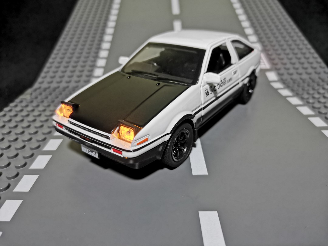 Toyota Ae86 Trueno Initial D 1 32 Diecast Car Model With Box Hobbies Toys Toys Games On Carousell