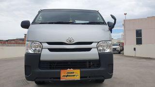 Toyota Hiace 3.0 DX AUTO 10 Seater Bus