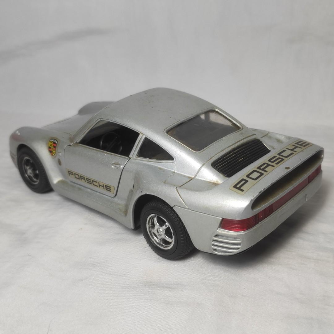Porsche 928 #12 – Polistil SN03 – Échelle 1/25 – Miniature Argentée – Occasion