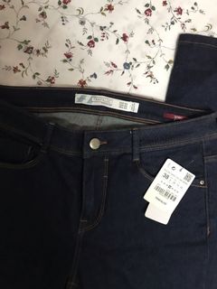 （分類：）位於 。 由 jankaye 提交（商品編號 1029957673，圖片 1）。簡介： 。