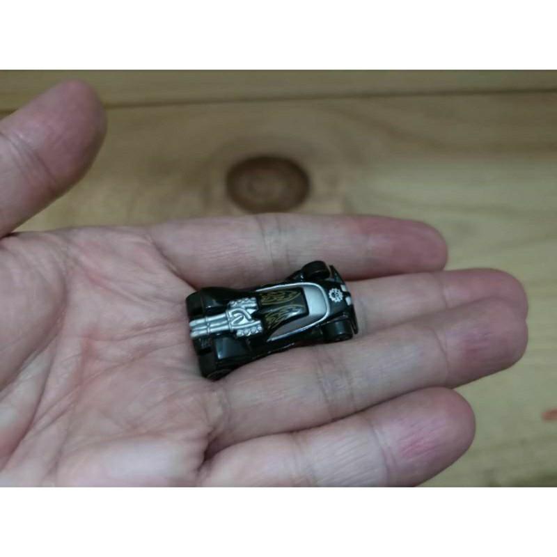 3pcs Hot Wheels Mini Micro Cars by mattel metal diecast base 1