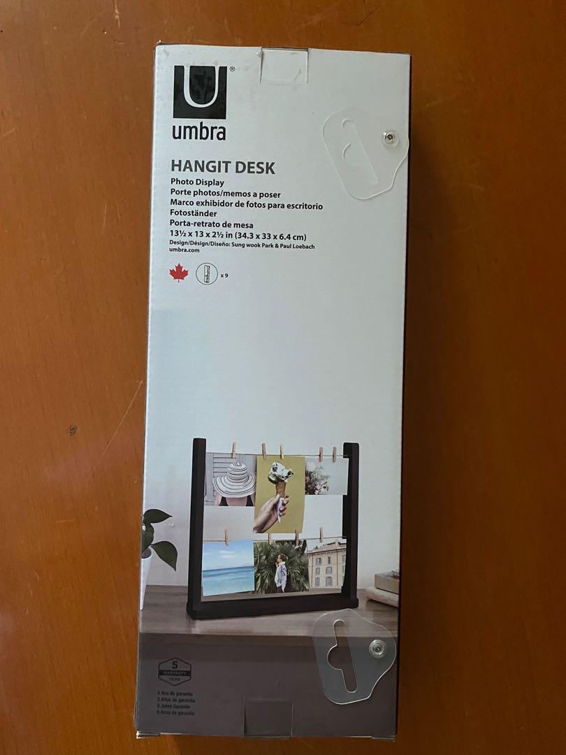 Umbra 夾款相架 hangit desk Photo display ｜全新, 傢俬＆家居, 家居裝飾, 相架畫作 Carousell