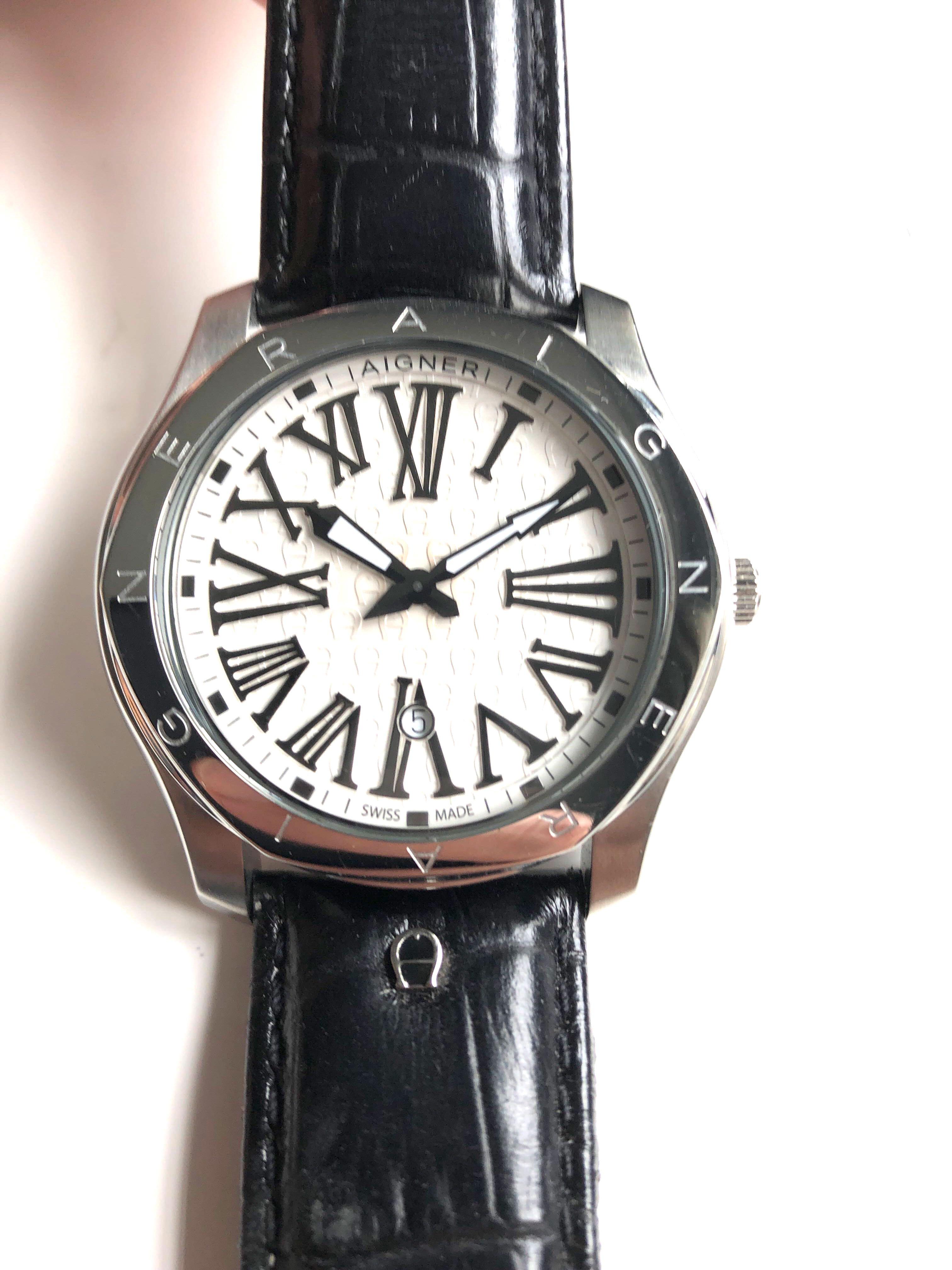 Aigner Munich Lazio A42000 Watch in Leather Strap