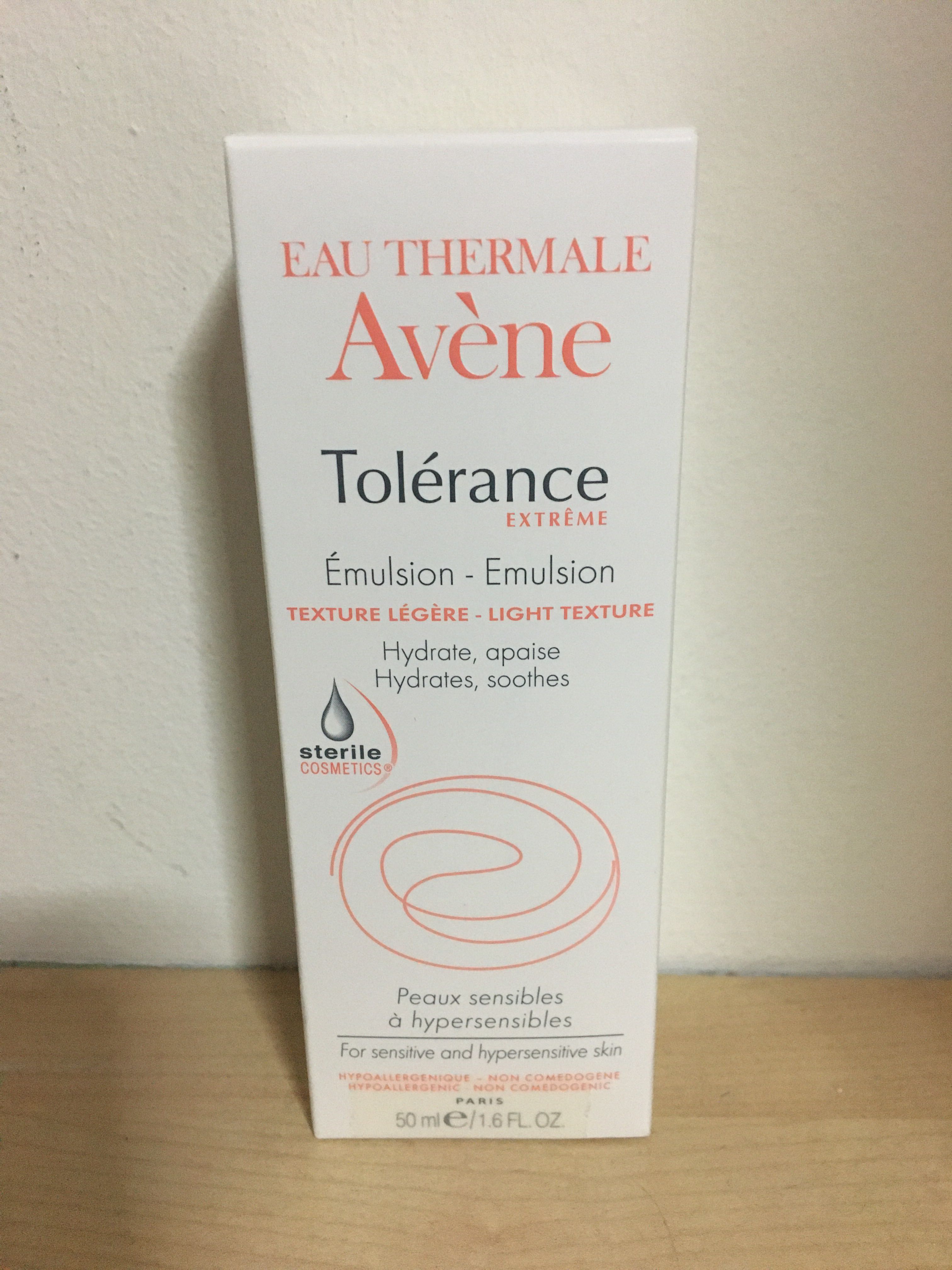 avene tolerance light emulsion