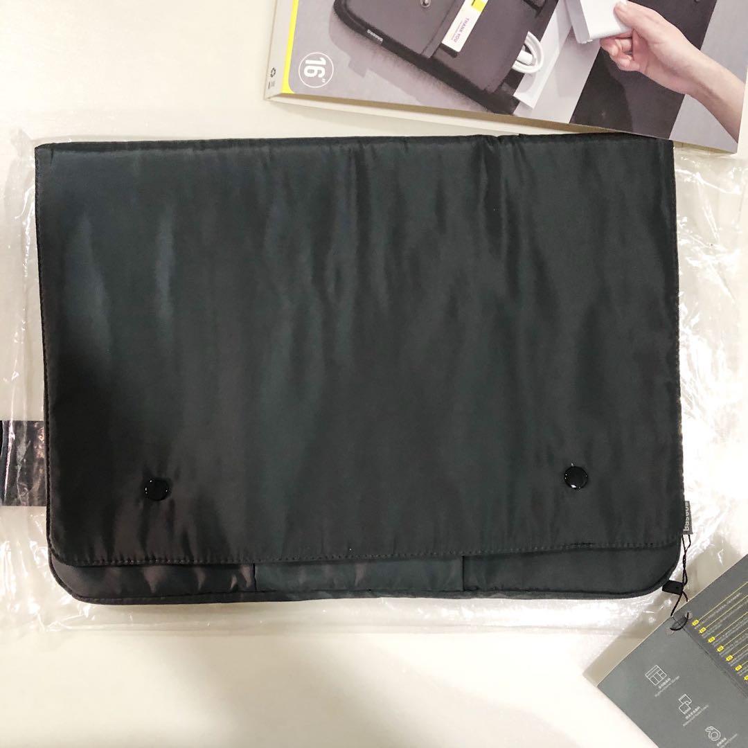 Baseus laptop cover sleeve, Men's Fashion, Bags, Briefcases on Carousell