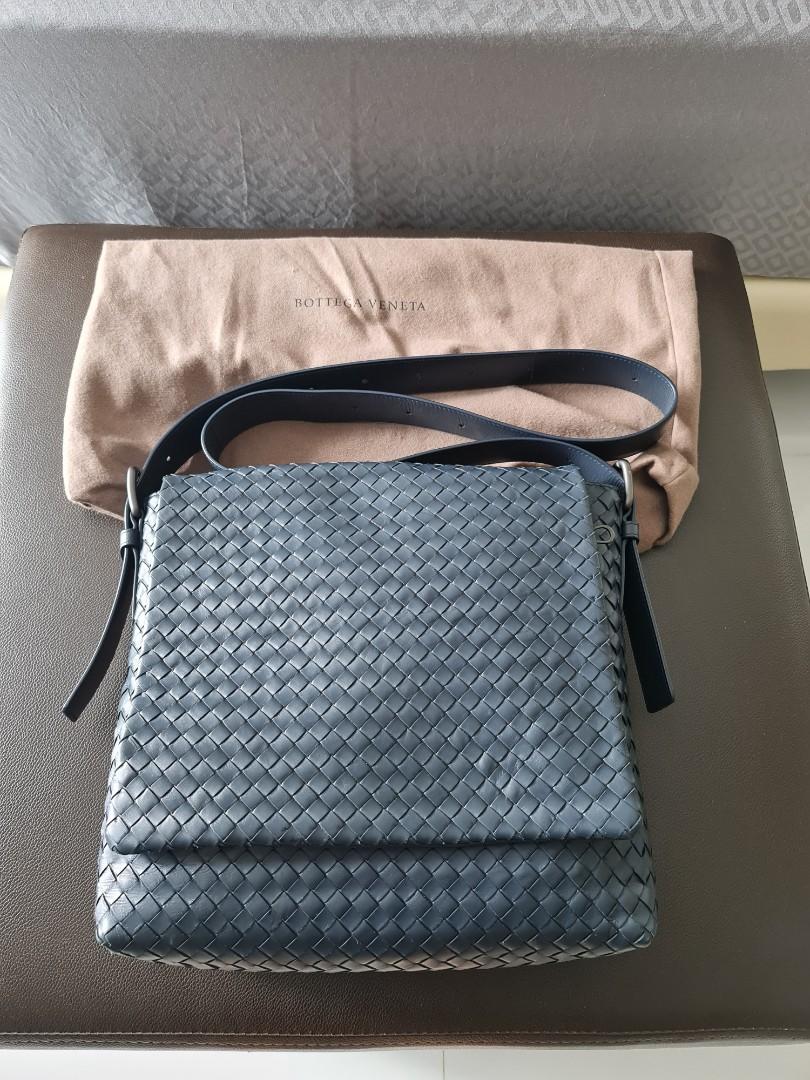 bottega veneta mens messenger bag