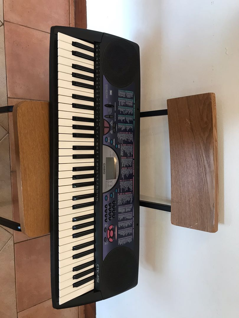 Casio keyboard, Hobbies & Toys, Music & Media, Musical Instruments on