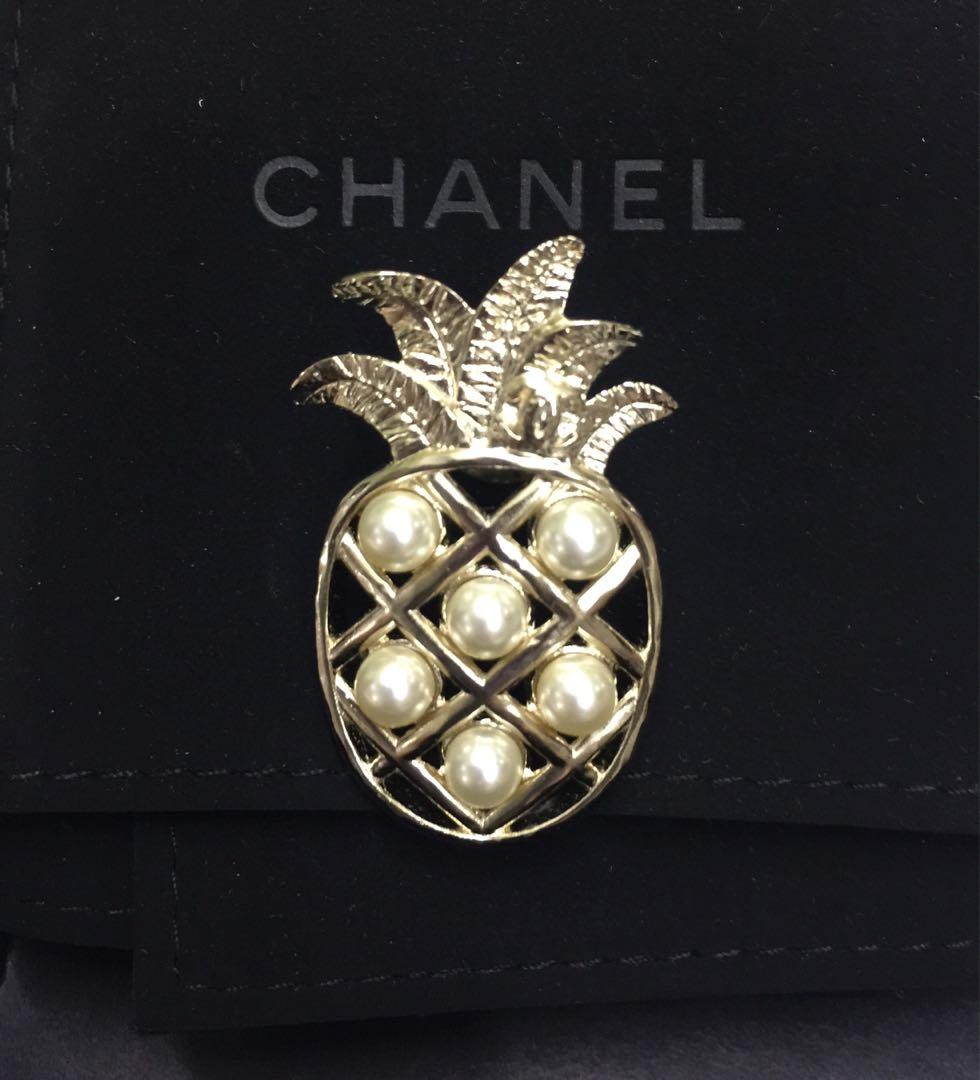Chanel pineapple brooch hot sale