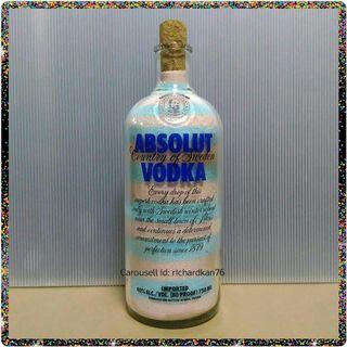 Absolut Vodka Sand Art + Flowers In A Bottle Collection