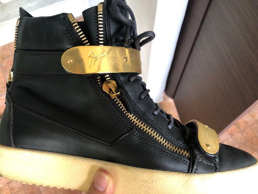 Giuseppe mens clearance