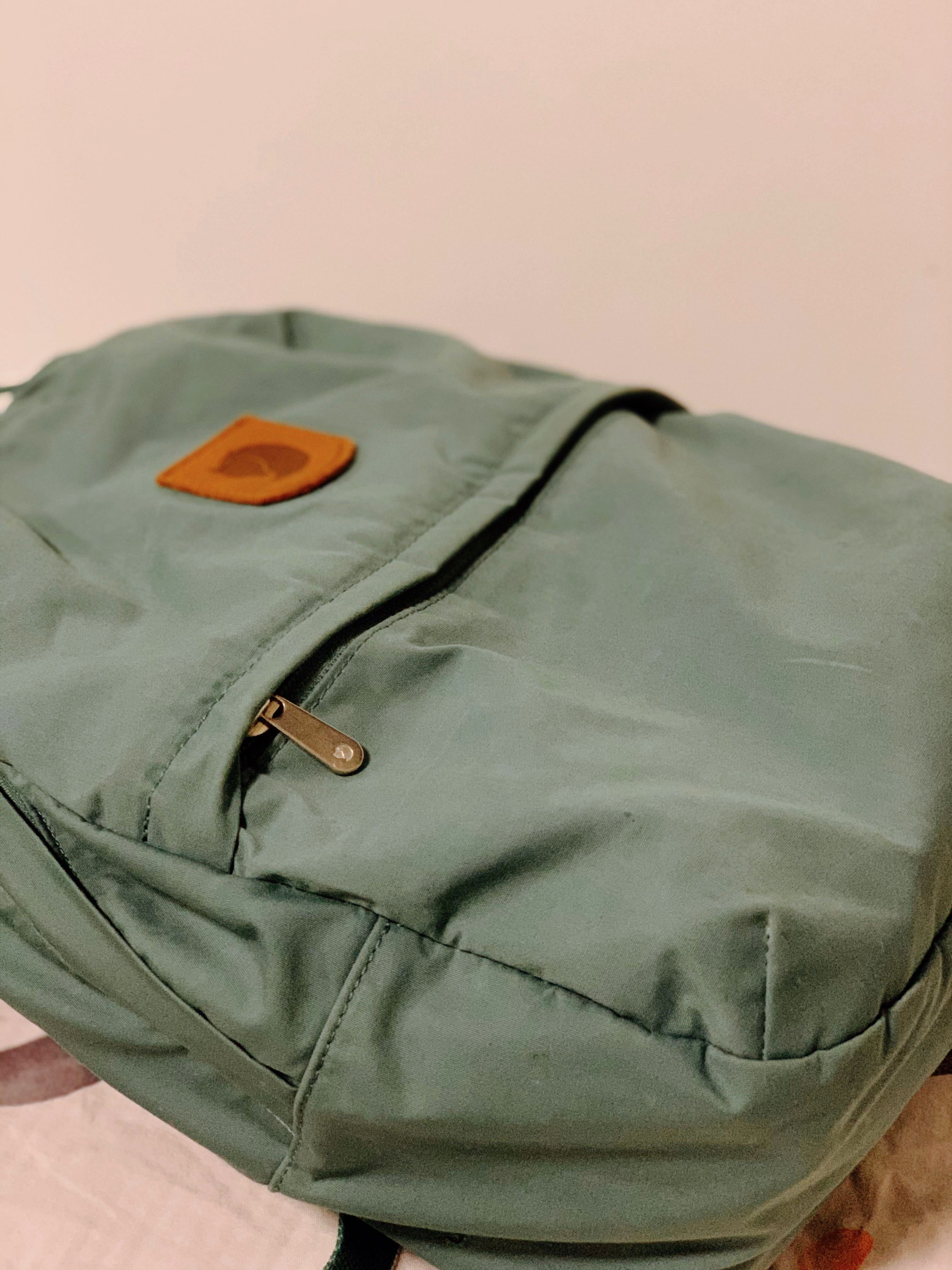 Democratie gespannen Dosering Greenland Zip Backpack (Frost Green), Women's Fashion, Bags & Wallets,  Backpacks on Carousell