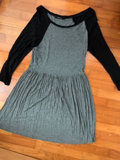 (Category: ) located in . Submitted by selling124 (Listing ID 1030145364, Image 1). Description: .