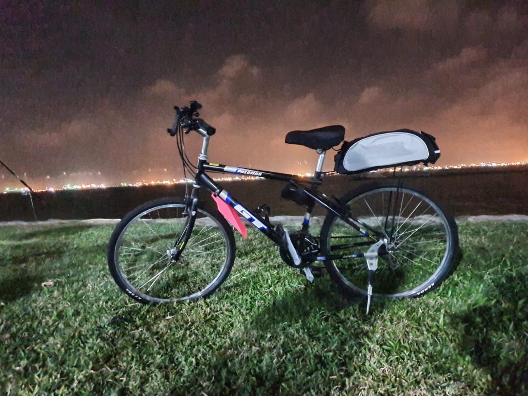Gt zum online hybrid bike