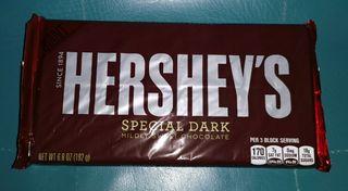 Hersheys Special DARK Chocolate Giant