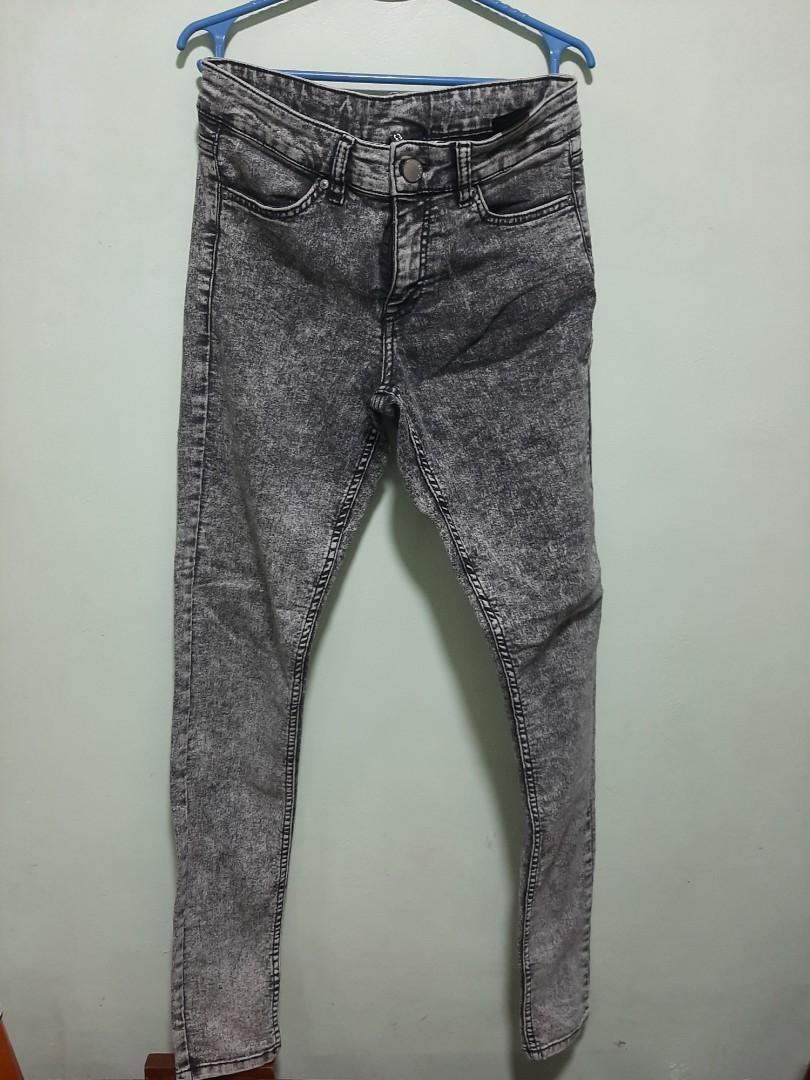 black acid wash jeans