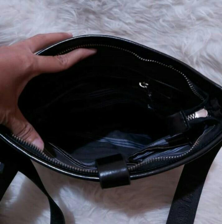 Joseph discount armani bag