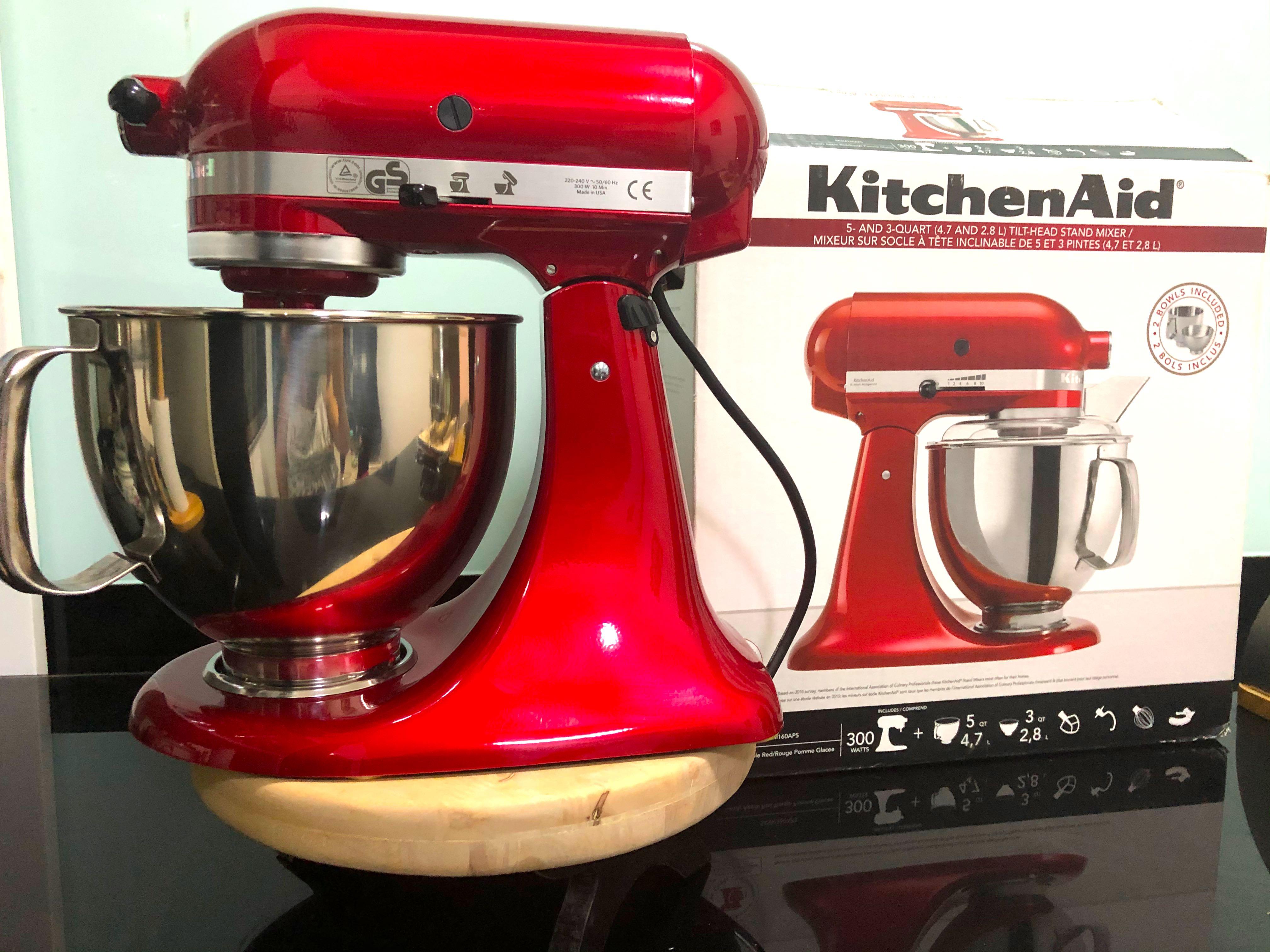 Kitchen Aid Mixer Candy Apple Red, TV & Home Appliances, Kitchen Appliances, Hand & Stand Mixers
