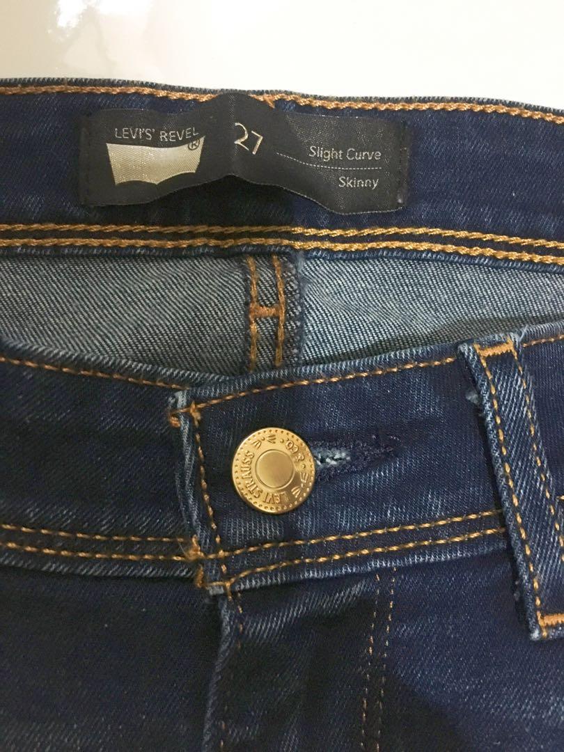 Levi s Revel Slight Curve Skinny Size 27 Women s Fashion Bottoms Jeans Leggings on Carousell