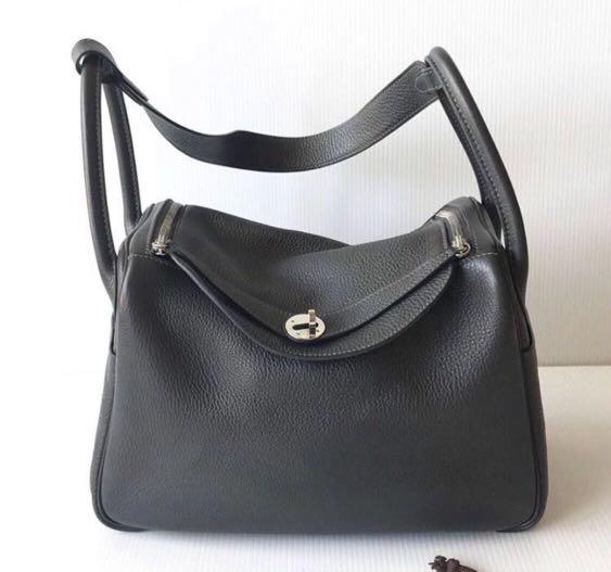 Hermes Lindy Size 26 in PHW, Luxury, Bags & Wallets on Carousell