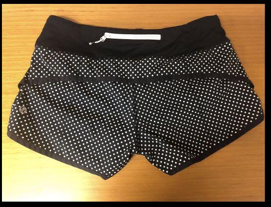 Lululemon Run Speed Shorts 2-Way Stretch Size 4 Biggy Dot Printed Black  Ghost